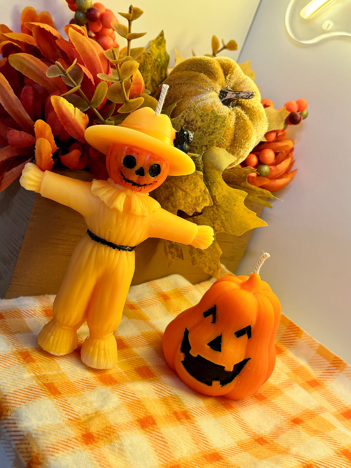 Spooky Mix & Match Candles.